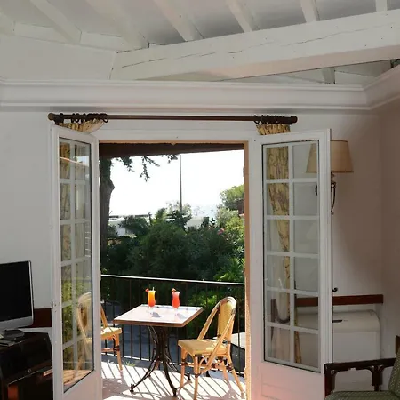 Hotel Les Moulins De Paillas